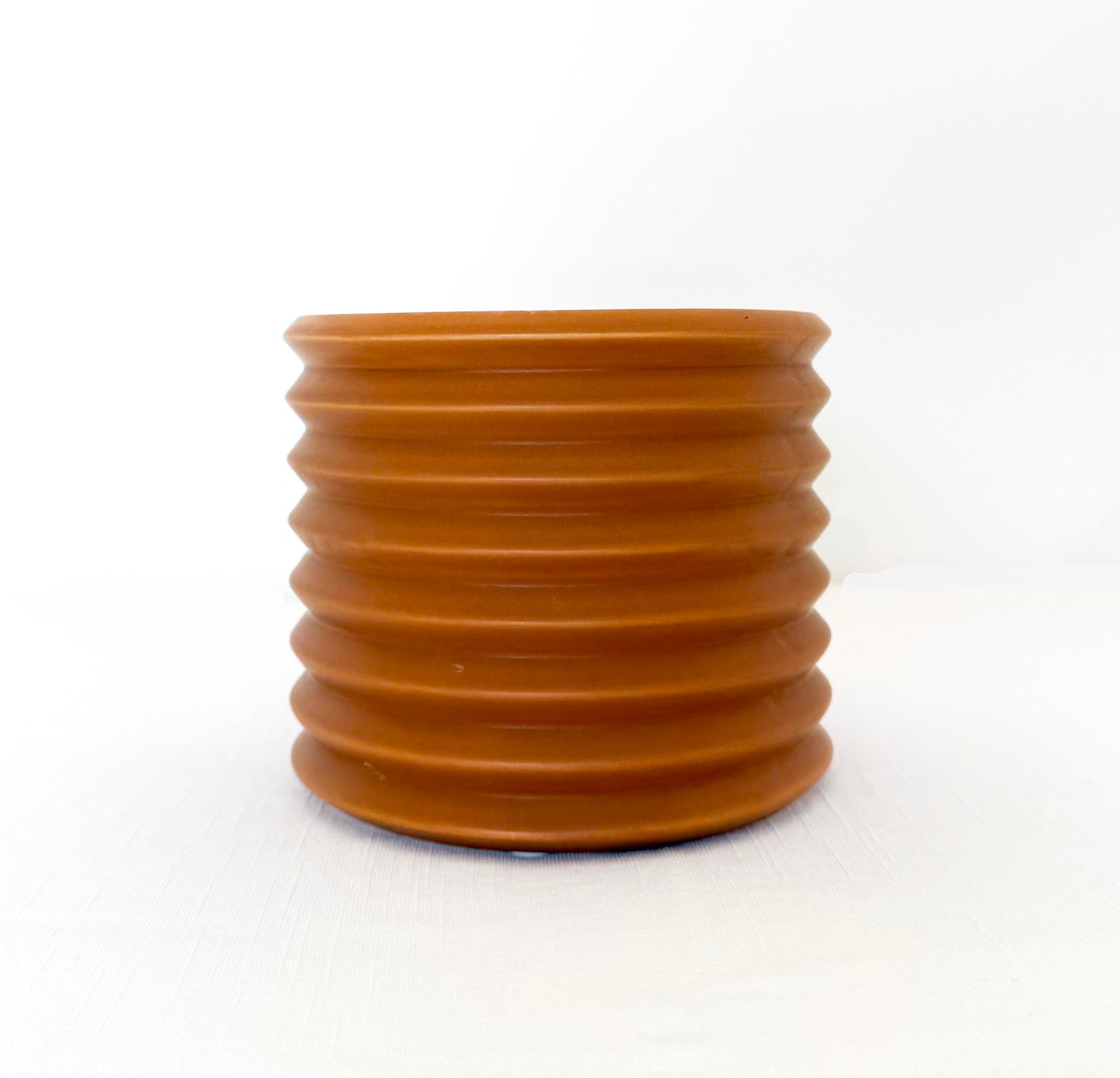 Berlin Small Cinnamon Decorative Planter