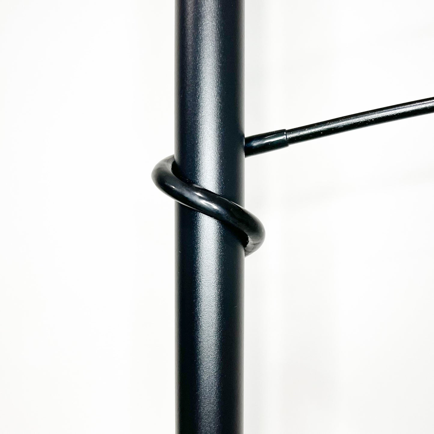 Tension Plant Hanging Pole - Black